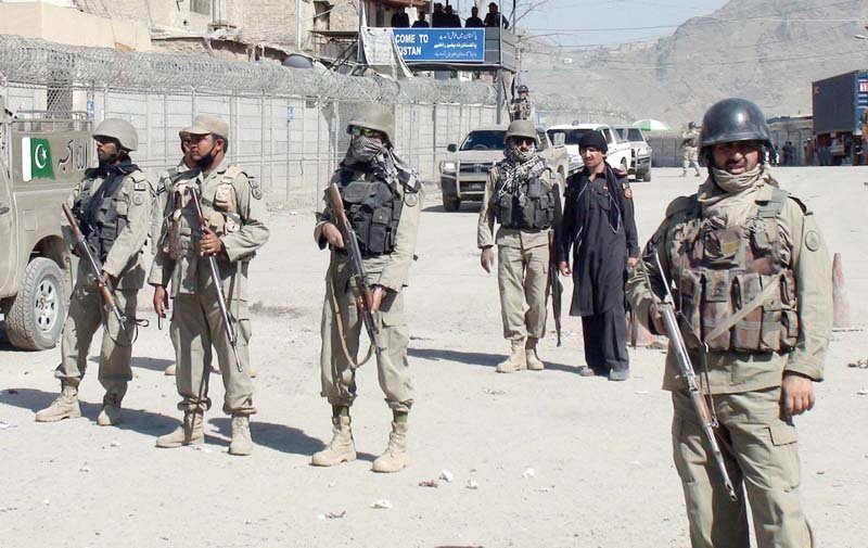 بلوچستان میں دشمنوں نے تباہی مچا دی- کئی فوجی جوان شہید