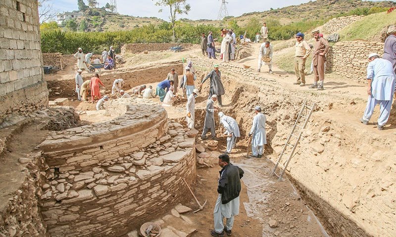 سوات میں 2300 سال پرانے بدھا مندر سے خزانہ دریافت